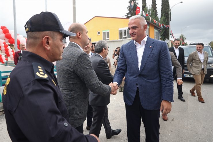 Kültür ve Turizm Bakanı Ersoy, Antalya'da çocuk ve bebek kütüphanesi açılışına katıldı: