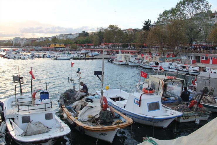 Tekirdağ'da lodos etkisini sürdürüyor