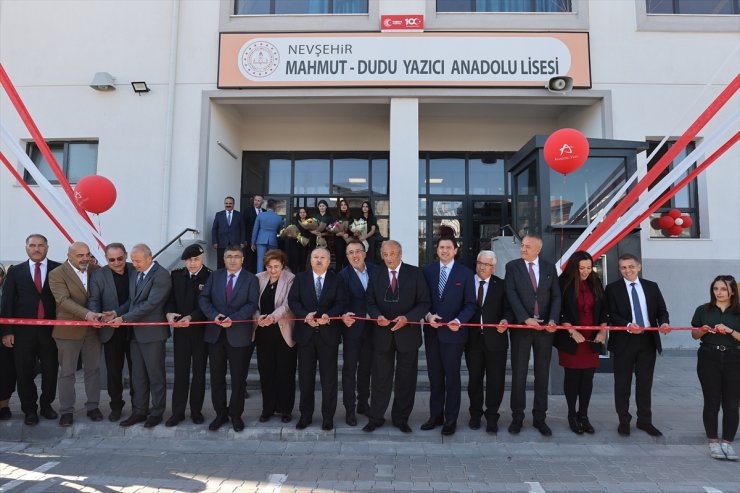 Anadolu Vakfı Nevşehir'e yeni okul kazandırdı