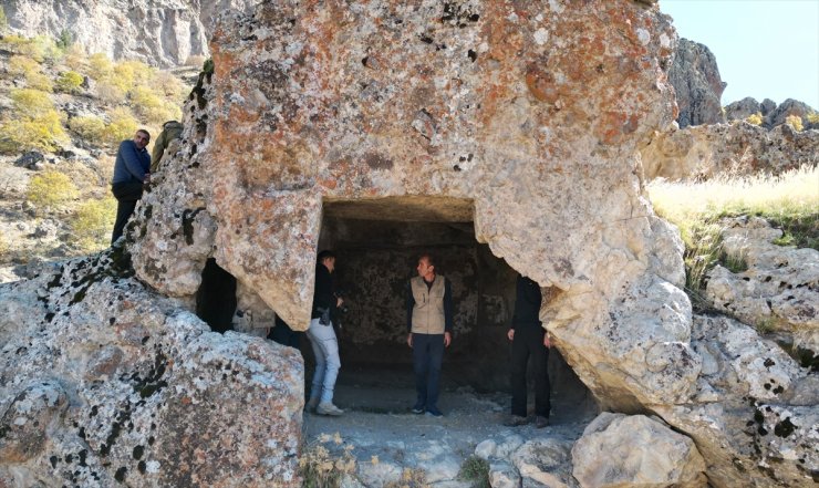 Tunceli'de binlerce yıllık tarihe ışık tutan "Gelin Odaları" turizme kazandırılacak