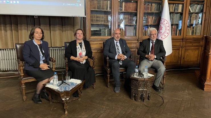 Arkeologlar Türkiye'de kent arkeolojisini panelde değerlendirdi