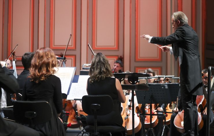 Ankara Devlet Opera ve Balesi, Atatürk'ü özel bir konserle andı