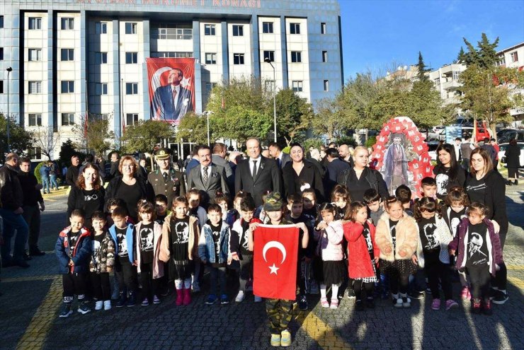 İstanbul'daki belediyeler Büyük Önder Atatürk'ü törenlerle andı