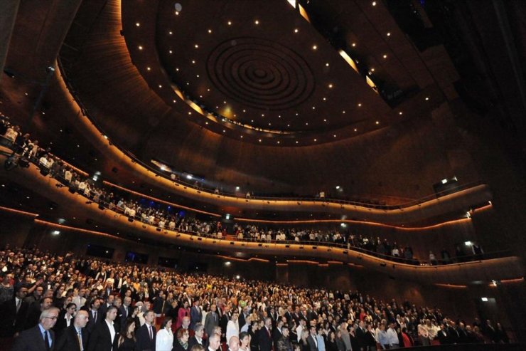 Sofya Opera ve Balesi "Tosca" operasını İstanbul'da sahneledi