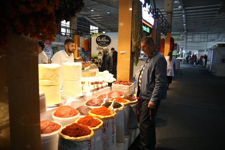 Diyarbakır'da "5. Mezopotamya Gurme ve Yöresel Lezzetler Fuarı" açıldı