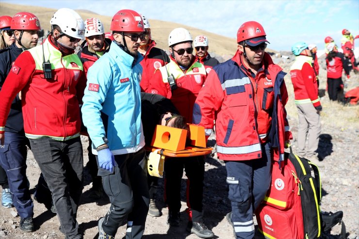 Erciyes Dağı'nda kurtarma tatbikatı yapıldı