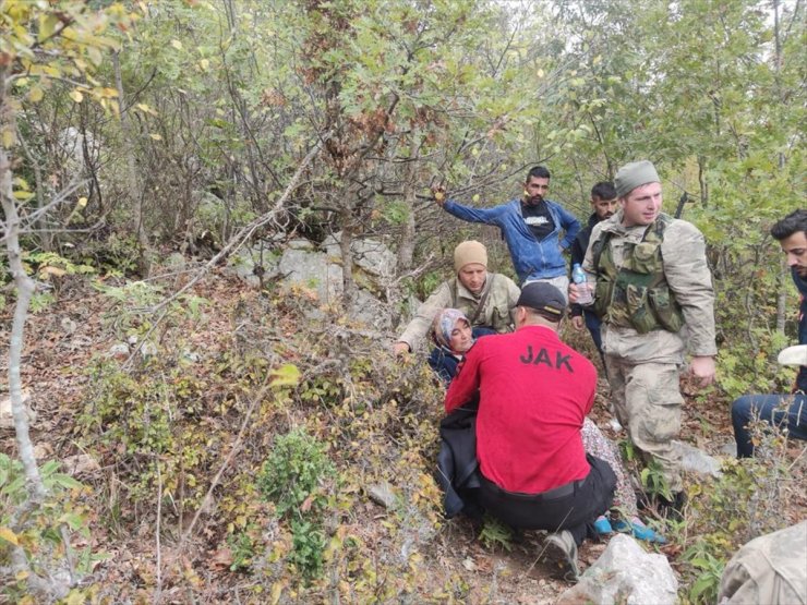 Kahramanmaraş'ta kayıp olarak aranan yaşlı kadın mezrada bulundu