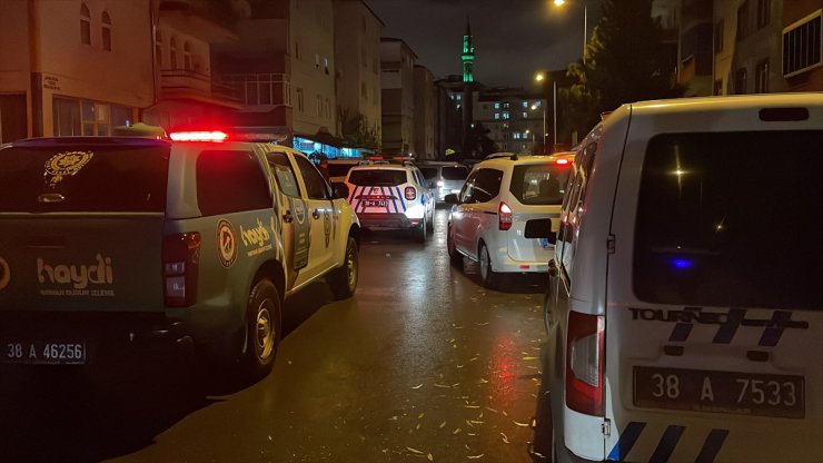 Kayseri'de kahvehanede polise mukavemet eden 3 zanlı gözaltına alındı