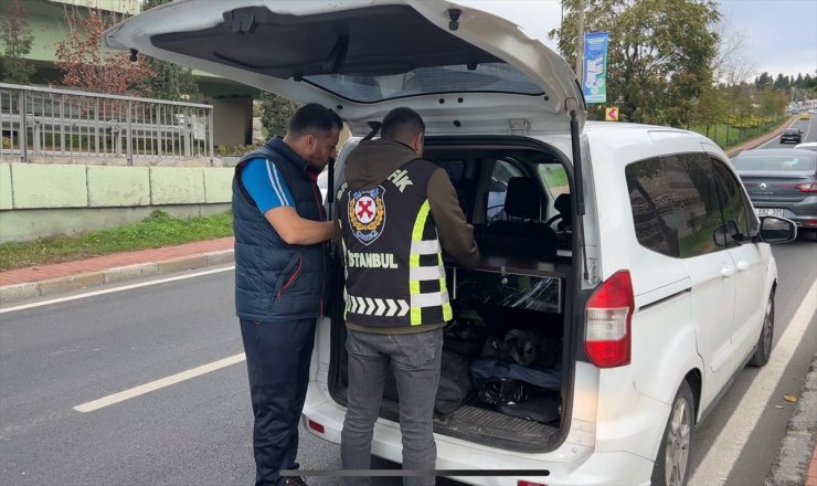 Fatih'te dron destekli trafik denetimi yapıldı