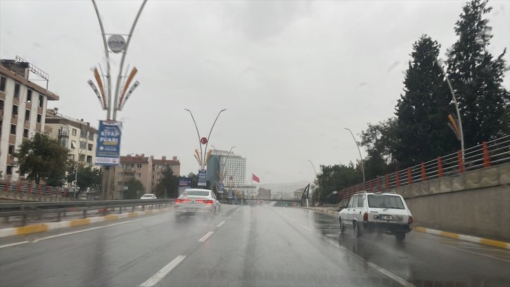 Gaziantep, Malatya ve Şanlıurfa'da sağanak etkili oluyor