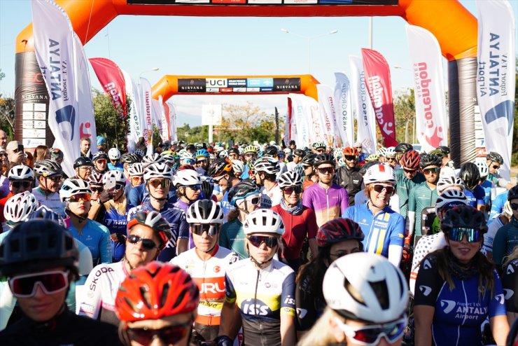 Antalya'da "Nirvana Gran Fondo Dünya Serisi" tamamlandı