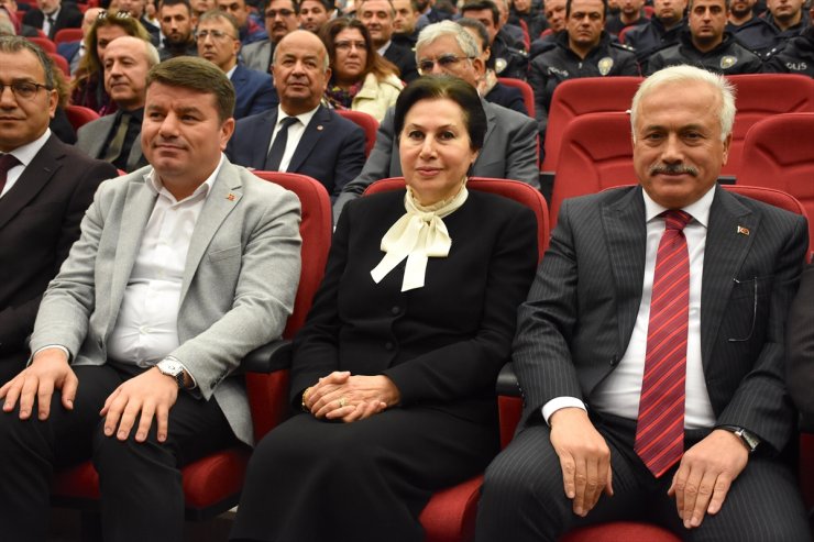 Kamu Görevlileri Etik Kurulu Başkanı Güngör, Aksaray'da konferansa katıldı