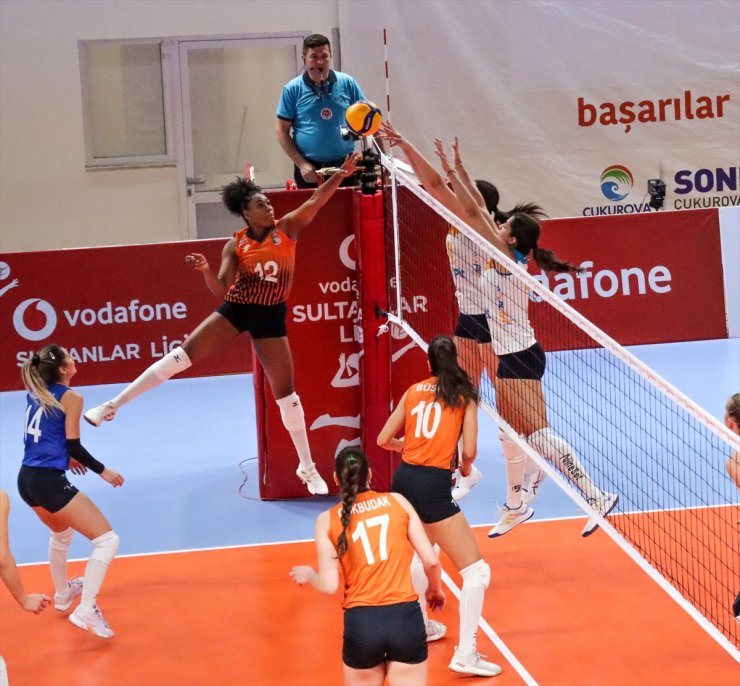 Voleybol: Vodafone Sultanlar Ligi