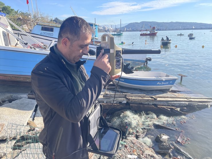 Zonguldak'ta fırtınada batan geminin yerinin tespitinde görev alan eğitmen çalışmaları anlattı