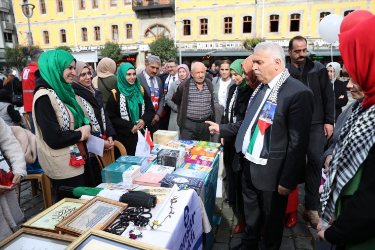 Trabzon'da Filistin'e destek için "Hayır Çarşısı" kuruldu