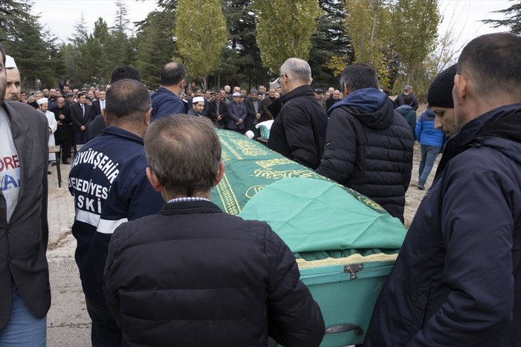 GÜNCELLEME - Ankara'da 2'si çocuk 5 komşusunu tüfekle öldüren şüpheli tutuklandı