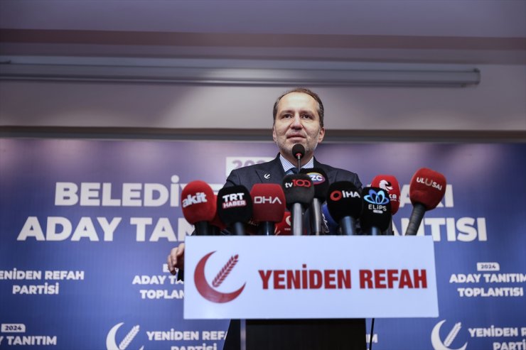 Yeniden Refah Partisi 49 belediye başkan adayını tanıttı