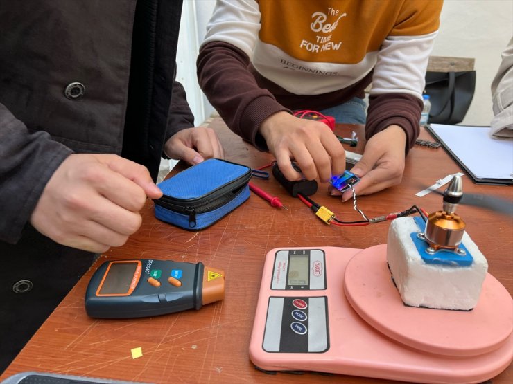 Gaziantep Üniversitesi öğrencileri TEKNOFEST 2024 için hazırlıklara başladı