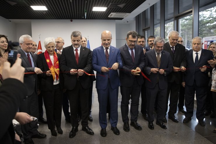 YÖK'ün girişimi ile beynin gizemini çözecek Türkiye'deki ilk ortak araştırma merkezi NÖROM açıldı