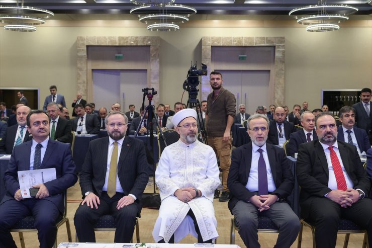 Diyanet İşleri Başkanı Erbaş, 10. Yurt Dışı Din Hizmetleri Konferansı'nın kapanışında konuştu: