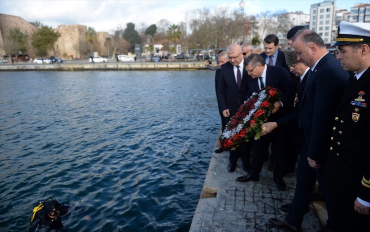 Sinop'ta 1853'teki Rus donanması baskınında şehit düşen askerler anıldı