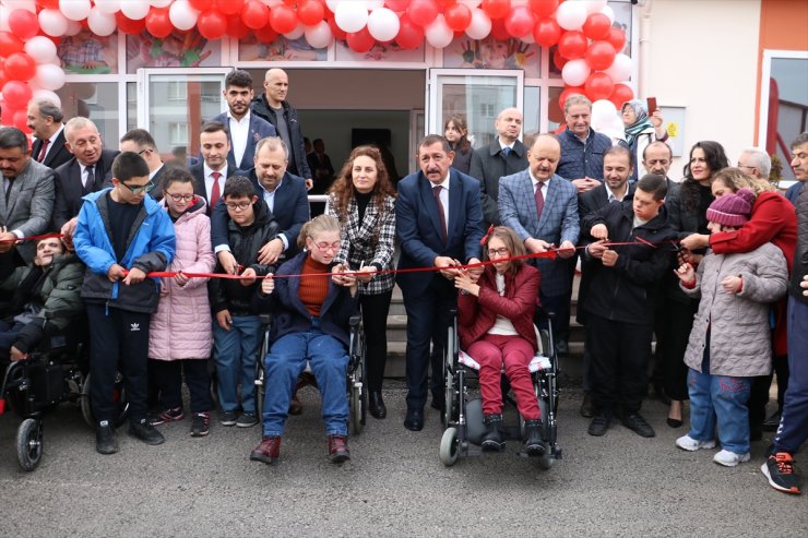 Kastamonu'da Engelsiz Yaşam Merkezi açıldı