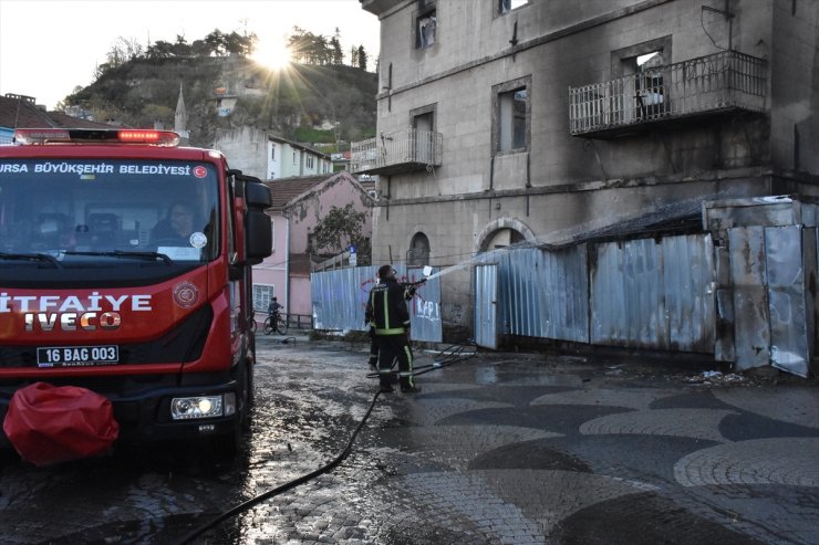 Bursa'da barakada çıkan yangında bir kişi öldü