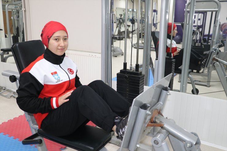 Özel sporcu Ayşe Kader, dünya şampiyonluğuna odaklandı