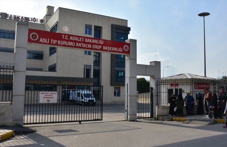 Antalya'da kayıp olarak aranan genç kızın denizde cesedi bulundu