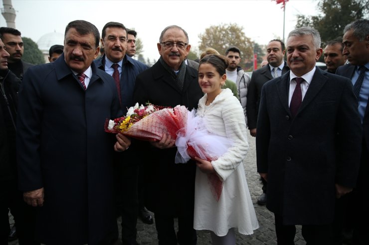 Çevre Şehircilik ve İklim Değişikliği Bakanı Özhaseki, Malatya'da ziyaretlerde bulundu