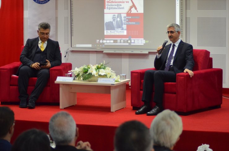 Milli Eğitim Bakan Yardımcısı Nazif Yılmaz Kütahya'da konferansta konuştu: