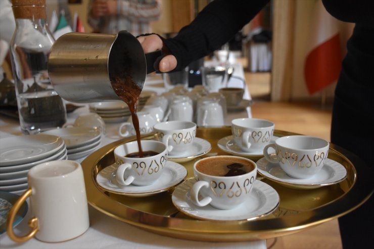 Türk kahvesi, Roma'da tanıtıldı