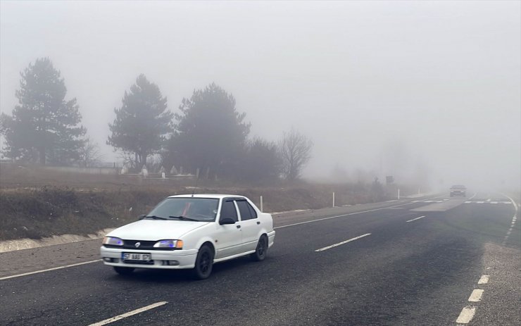 Kastamonu'da sis etkili oluyor