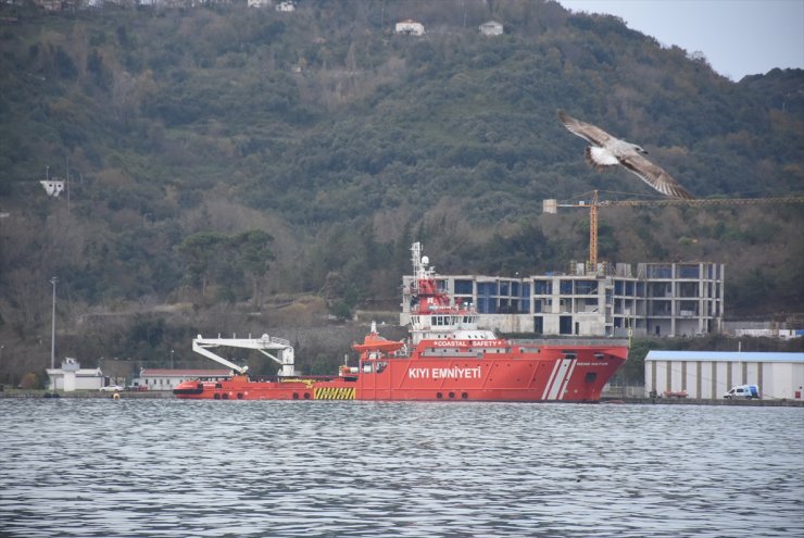 Zonguldak'ta batan geminin kayıp 7 personelini arama çalışmaları sürüyor