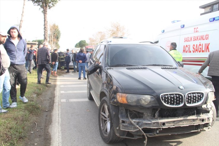 Samsun'daki trafik kazasında 3 kişi yaralandı