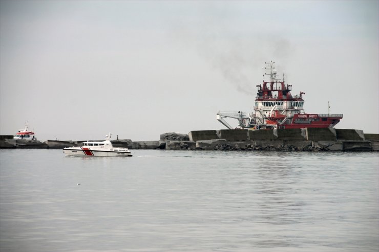 Zonguldak'ta batan geminin kayıp 7 personelini arama çalışmaları sürüyor