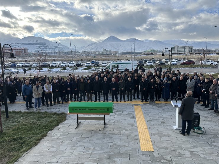 Erzurum'da vefat eden akademisyen için görev yaptığı fakültede tören düzenlendi