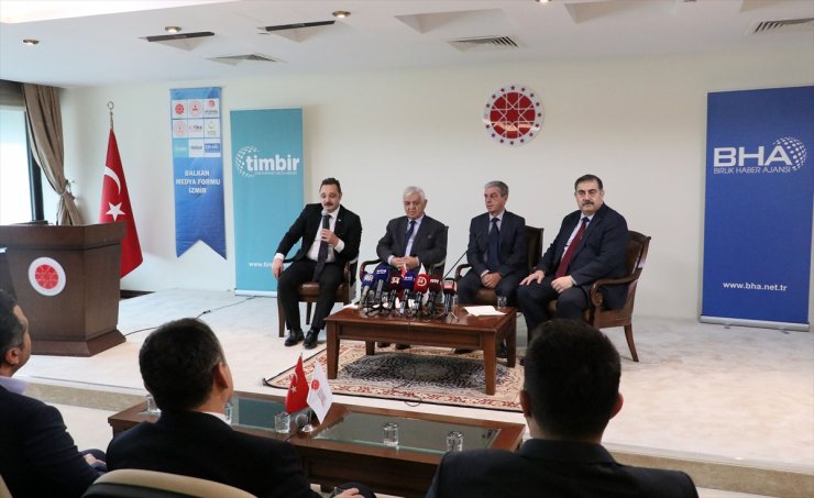 İzmir'de düzenlenen Balkan Medya Forumu'nda "birlik" vurgusu yapıldı