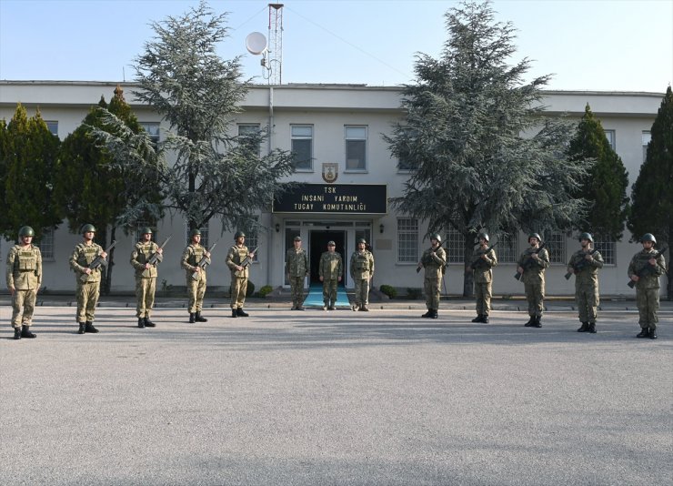 Orgeneral Bayraktaroğlu, TSK İnsani Yardım Tugay Komutanlığında denetleme yaptı