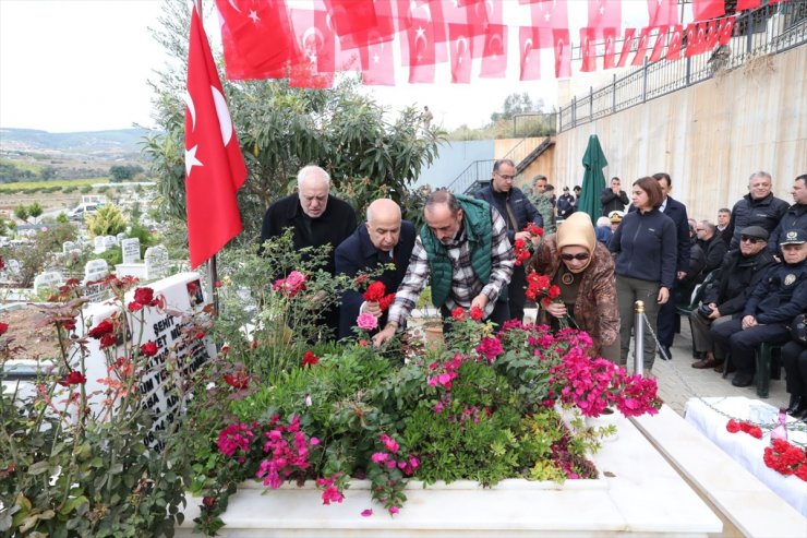 Şehit Emniyet Müdürü Altuğ Verdi, Mersin'deki kabri başında anıldı