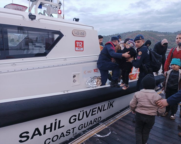 Fethiye'de 23 düzensiz göçmen yakalandı