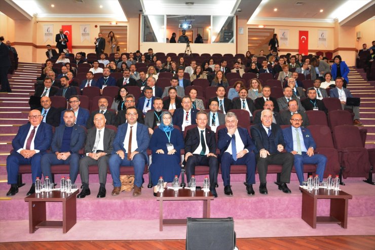 "Ulusal Üniversite Sanayi İşbirliği AR-GE ve İnovasyon Kongresi" Manisa'da başladı