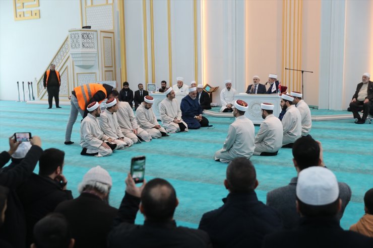 Diyarbakır'da "Aşere Takrib İcazet Merasimi" düzenlendi