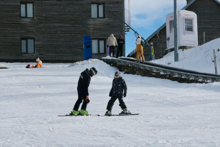 Kartalkaya Kayak Merkezi'nde sezon başladı