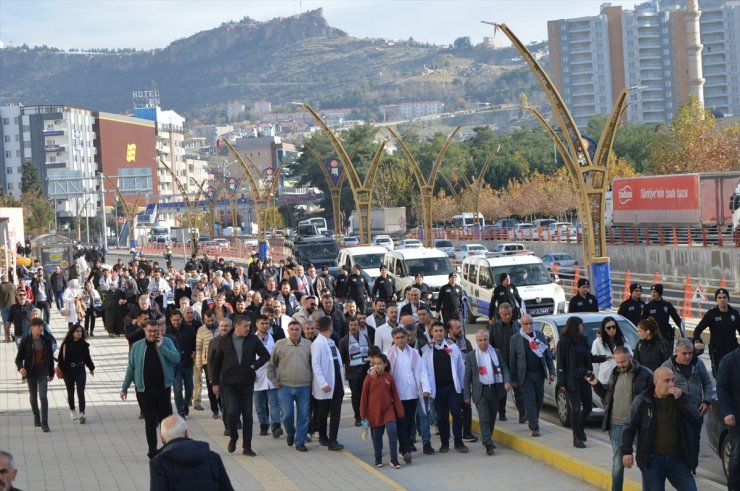 Diyarbakır, Siirt, Elazığ ve Mardin'de hekimlerden İsrail'e karşı "sessiz yürüyüş"