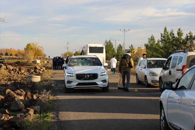 Diyarbakır'da silahlı, taşlı ve sopalı kavgada 8 kişi yaralandı