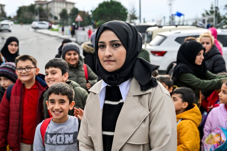 Arnavutköy'e terk edilen köpekler mahalleye korku salıyor