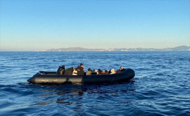 Bodrum açıklarında 89 düzensiz göçmen yakalandı