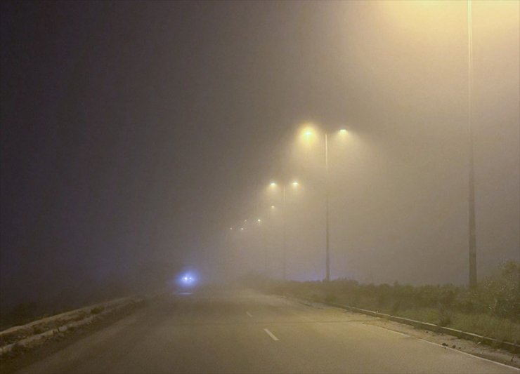 Hatay'da yoğun sis etkili oldu