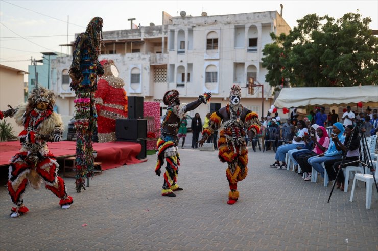 Senegal'de Hristiyanların Noel etkinliğine bazı Müslümanlar da katıldı